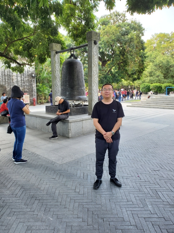 杨昊的第一张照片--贵港相亲服务中心