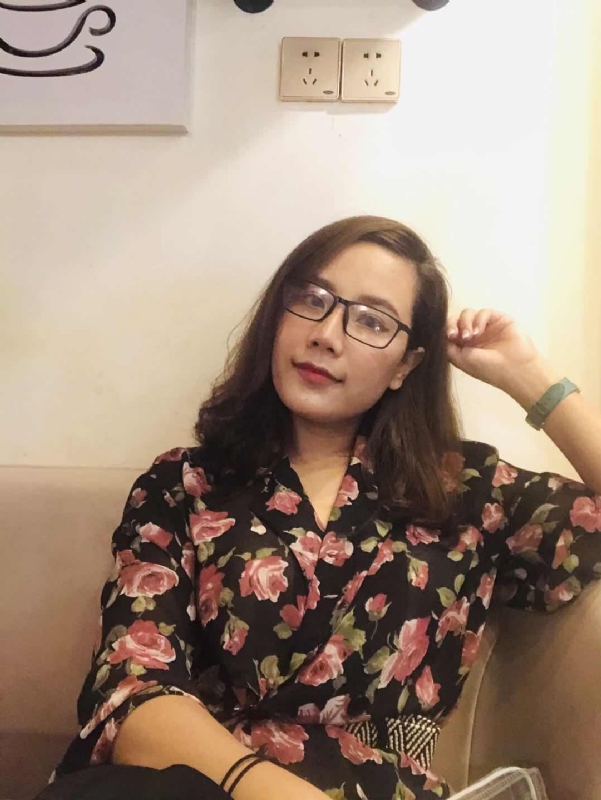 蝴蝶与蓝的第一张照片--贵港相亲服务中心