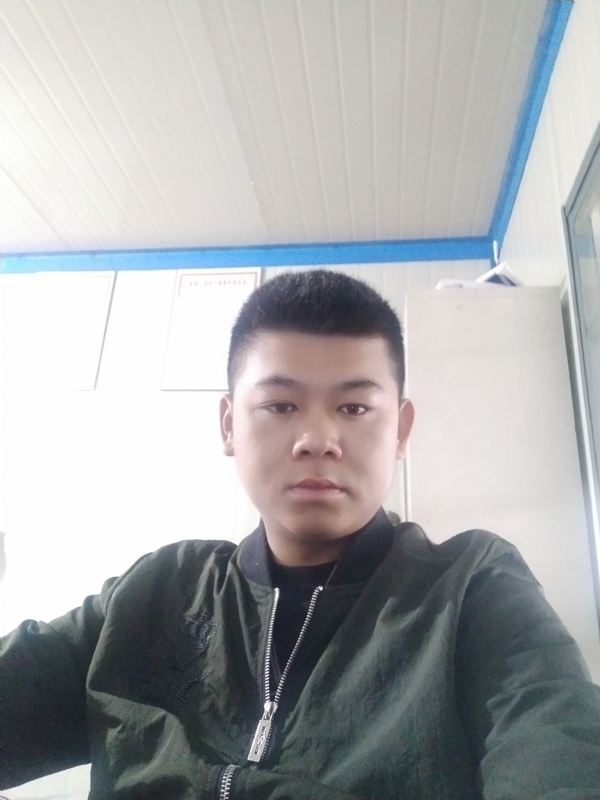 少校的第一张照片--贵港相亲服务中心