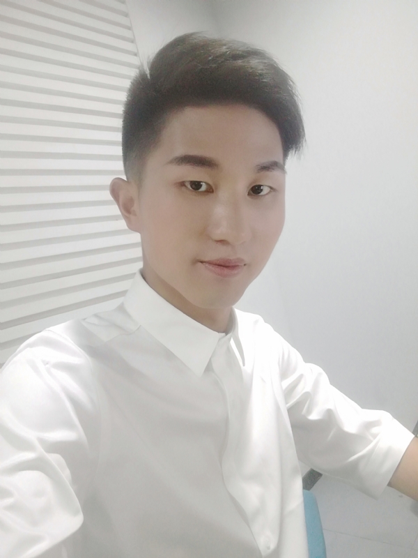 MrLi的第二张照片--贵港相亲服务中心