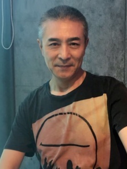 拥抱明天的第一张照片--贵港相亲服务中心