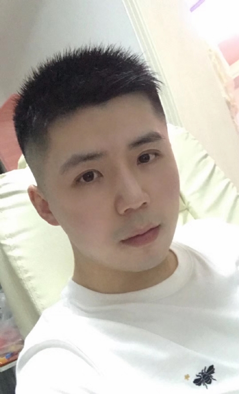 阿信的第一张照片--贵港相亲服务中心