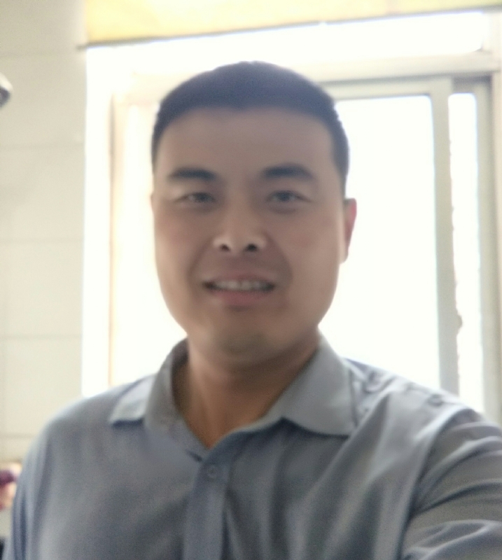 李伟的第一张照片--贵港相亲服务中心