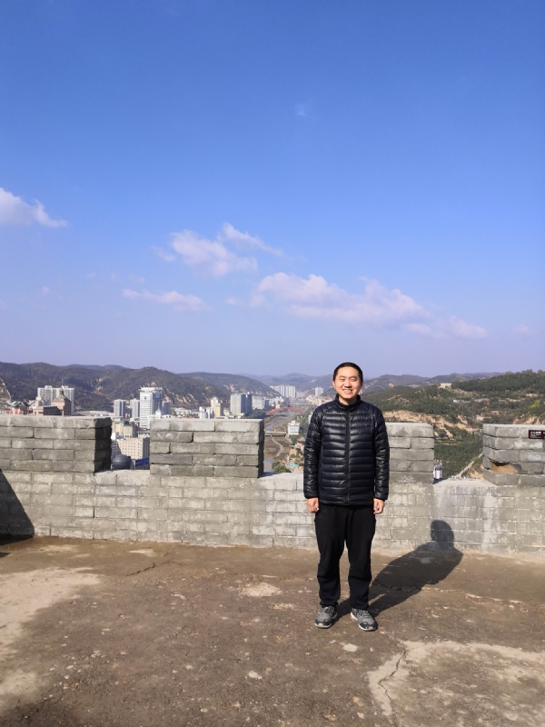 人间不值得的第一张照片--贵港相亲服务中心