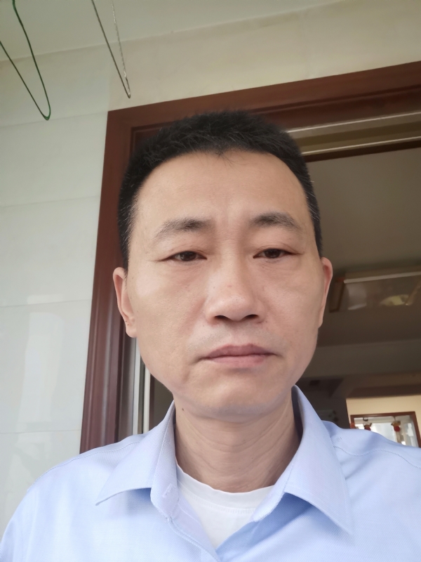 开心每一天的第一张照片--贵港相亲服务中心