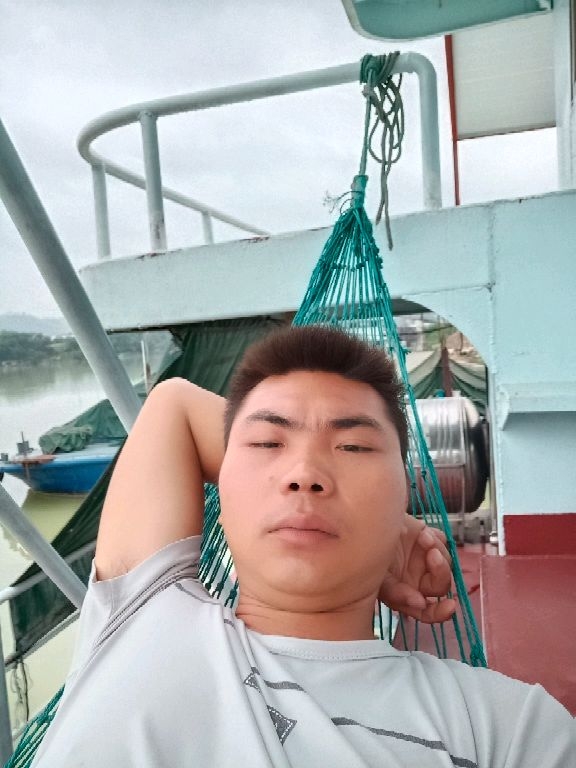 小哥哥的第一张照片--贵港相亲服务中心