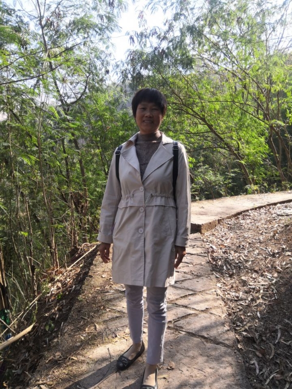 兰草的第一张照片--贵港相亲服务中心