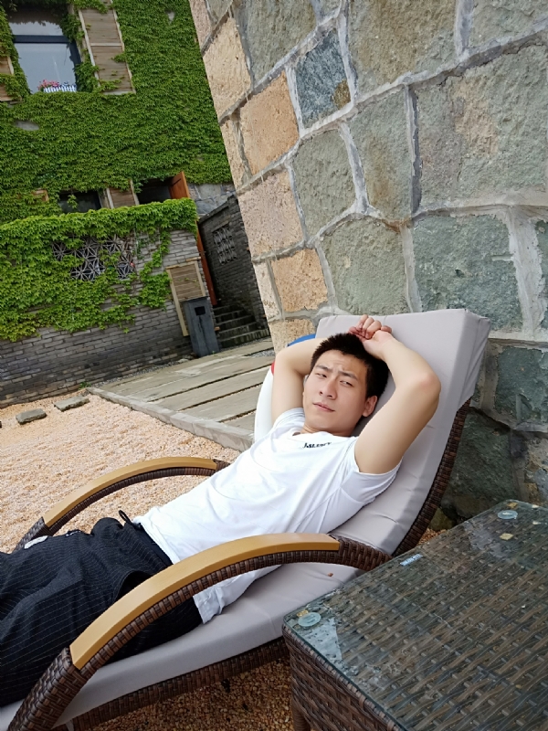 真心寻找另一半的第一张照片--贵港相亲服务中心