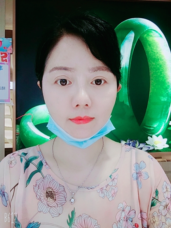 舞月飘雪的第二张照片--贵港相亲服务中心