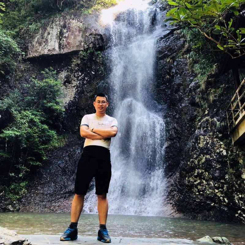 宁静致远的第二张照片--贵港相亲服务中心