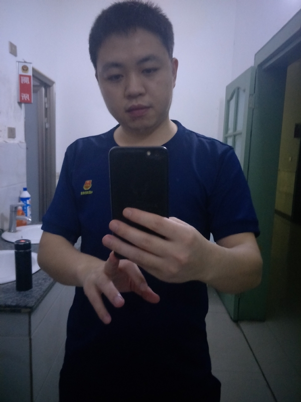 訫尘的第一张照片--贵港相亲服务中心