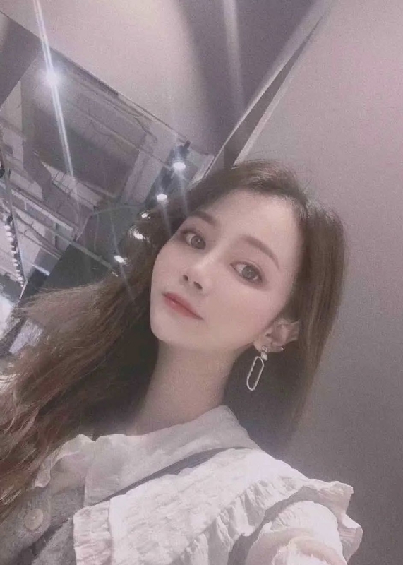 蓉蓉呀的第一张照片--贵港相亲服务中心