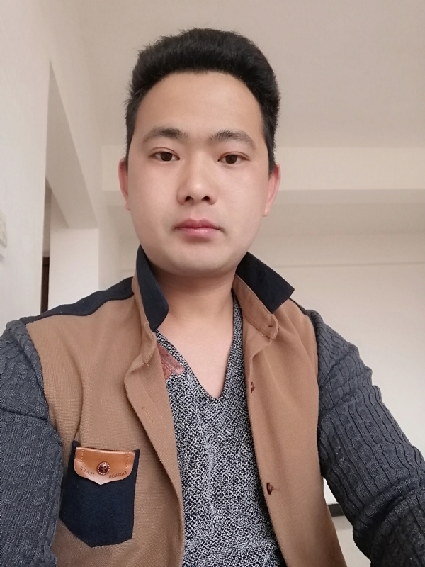 挖哥的第一张照片--贵港相亲服务中心