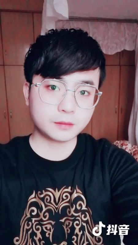 哎呦哥哥的第二张照片--贵港相亲服务中心