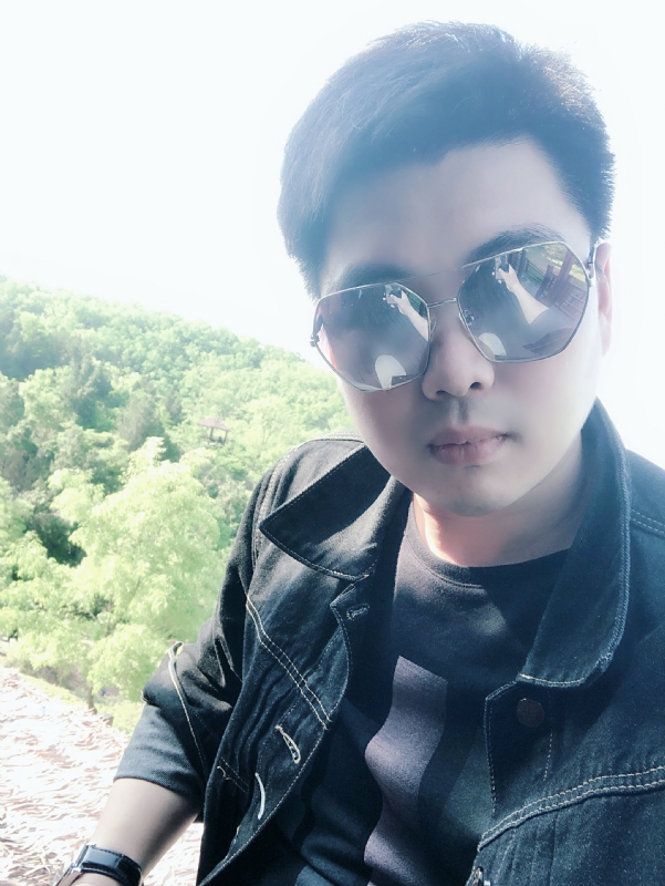 刁雅楠的第一张照片--贵港相亲服务中心