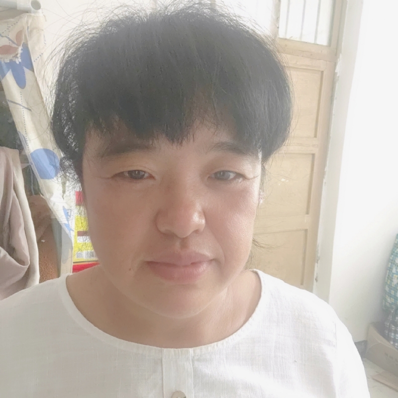 二妮的第二张照片--贵港相亲服务中心