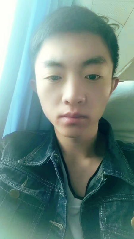 小手冰凉的第一张照片--贵港相亲服务中心