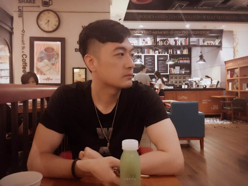 猩猩的第二张照片--贵港相亲服务中心