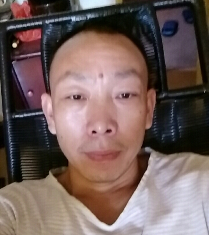 寻爱的第一张照片--贵港相亲服务中心