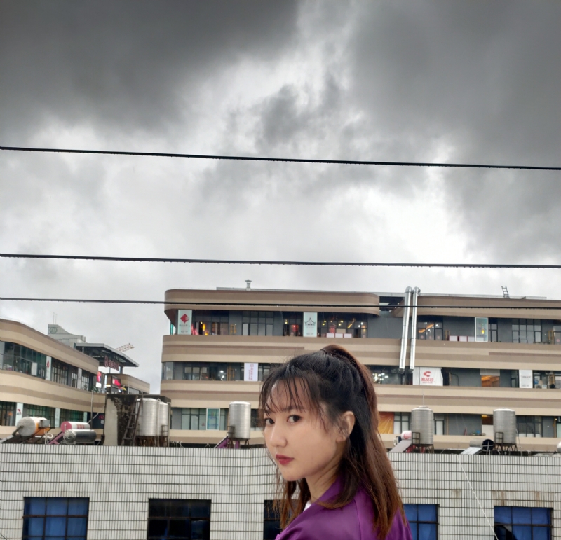 李家小姐的第一张照片--贵港相亲服务中心