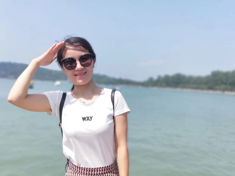 英子的第一张照片--贵港相亲服务中心