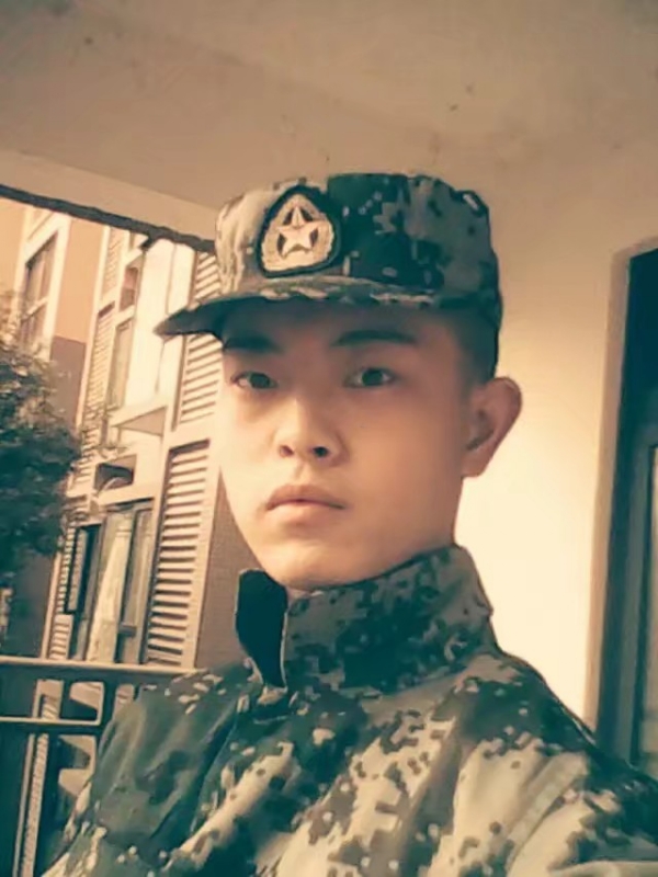 深情留给意中人aaaa的第一张照片--贵港相亲服务中心