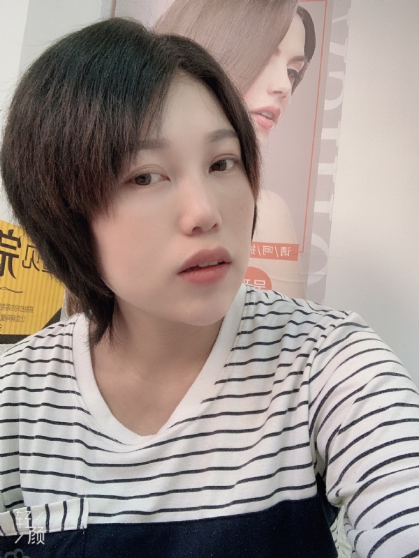 寻找爱情的第一张照片--贵港相亲服务中心