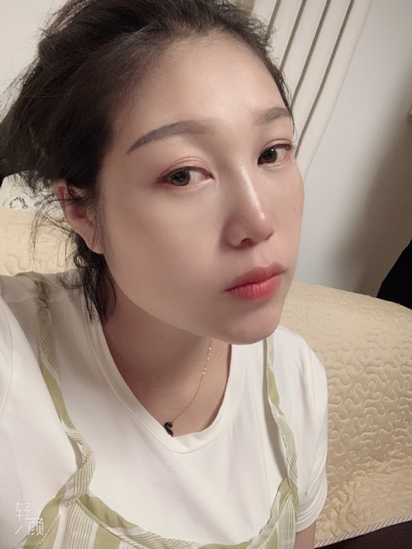 寻找爱情的第二张照片--贵港相亲服务中心