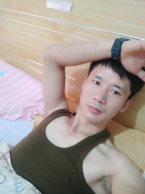 平凡之路的第一张照片--贵港相亲服务中心