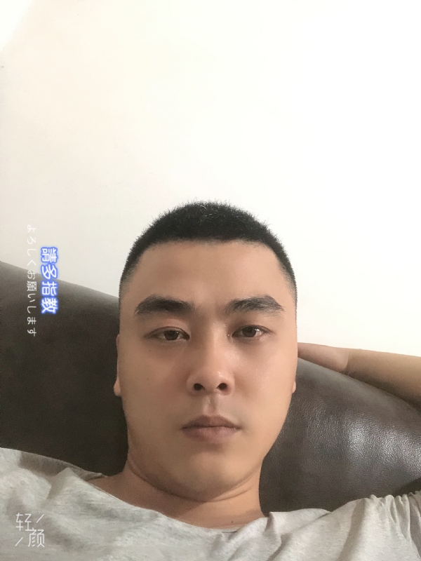 草根的第一张照片--贵港相亲服务中心