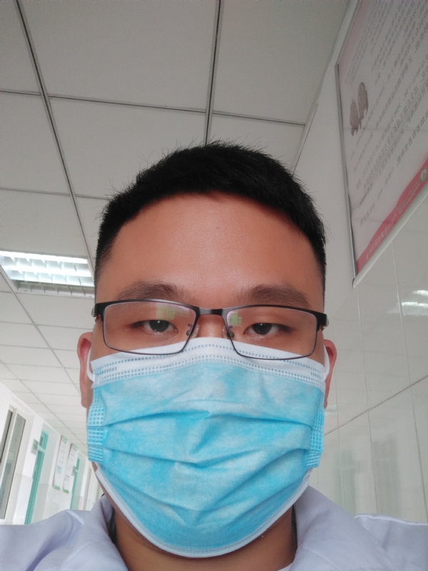 风轻云淡的第一张照片--贵港相亲服务中心