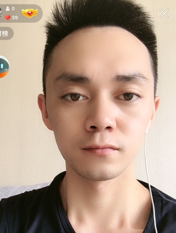 游爽的第一张照片--贵港相亲服务中心