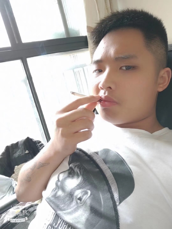 比比曾_的第三张照片--贵港相亲服务中心