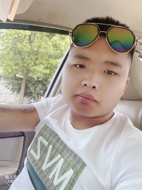 比比曾_的第四张照片--贵港相亲服务中心