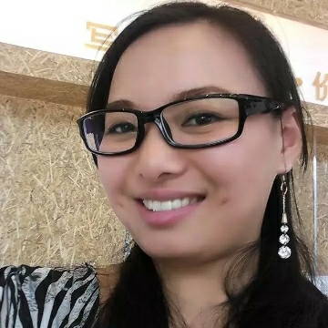 蕊倪的第一张照片--贵港相亲服务中心