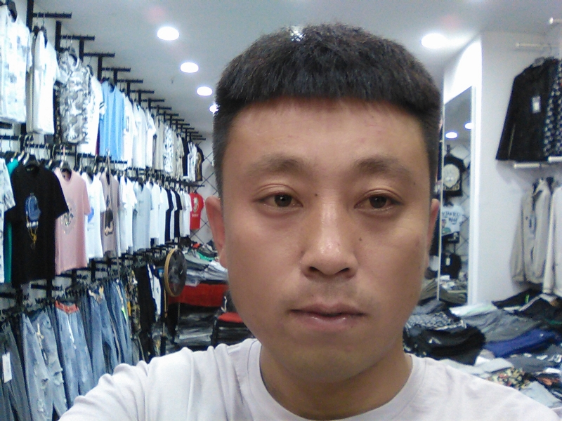 冰冷的心的第二张照片--贵港相亲服务中心