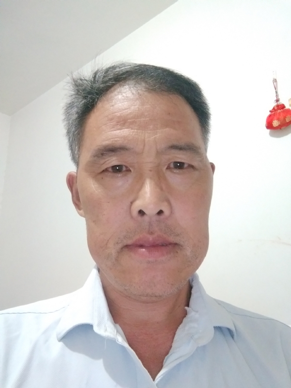 邹学辉的第三张照片--贵港相亲服务中心