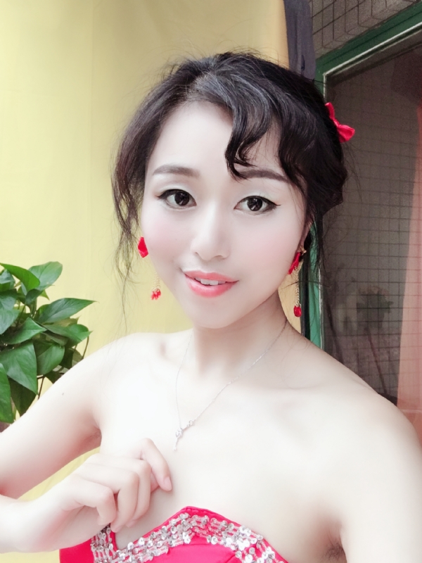 薇薇的第二张照片--贵港相亲服务中心