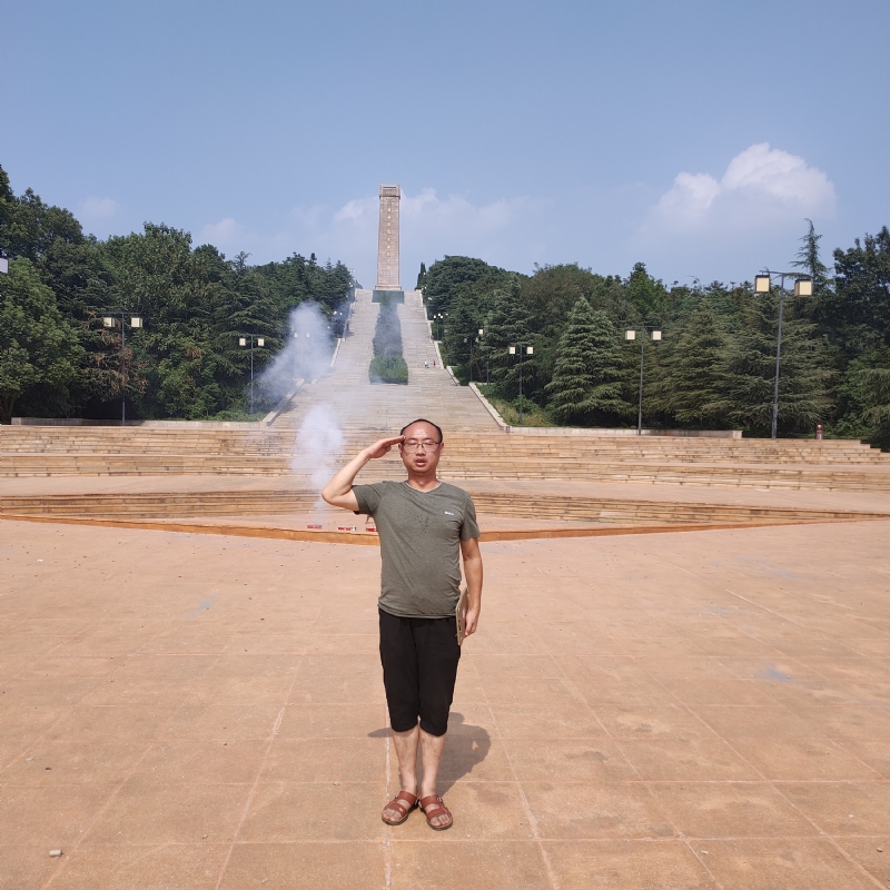 不惑的第一张照片--贵港相亲服务中心