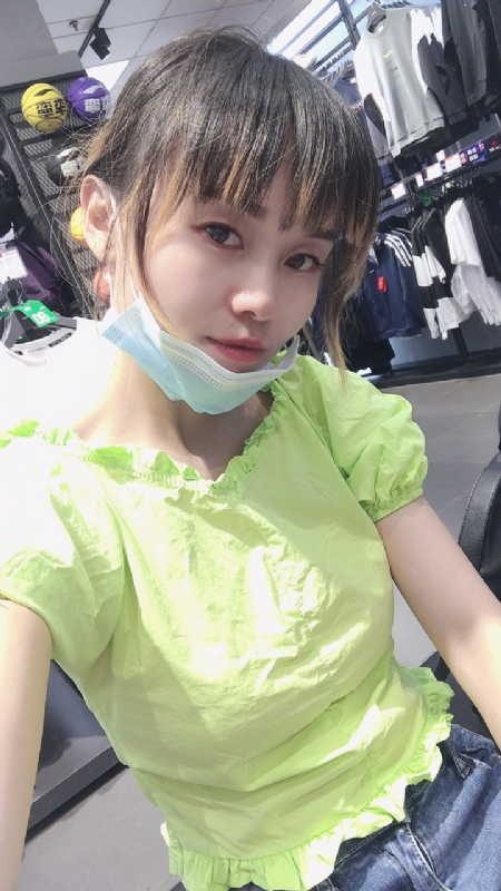 婀娜袅袅的第一张照片--贵港相亲服务中心