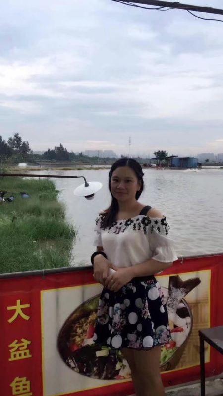 莹莹的第一张照片--贵港相亲服务中心