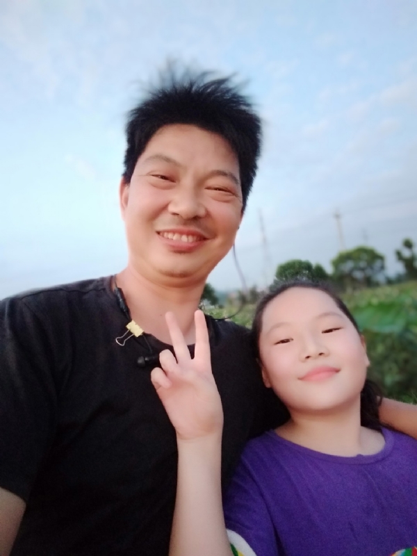 老王2的第一张照片--贵港相亲服务中心