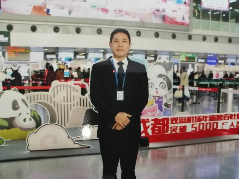 沧浪之水的第一张照片--贵港相亲服务中心