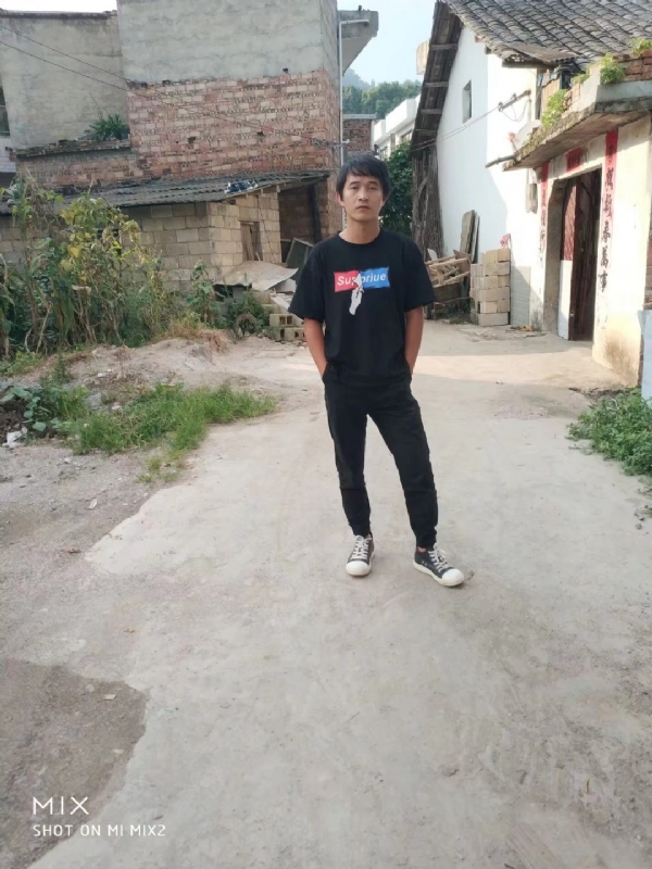 活活该的第一张照片--贵港相亲服务中心