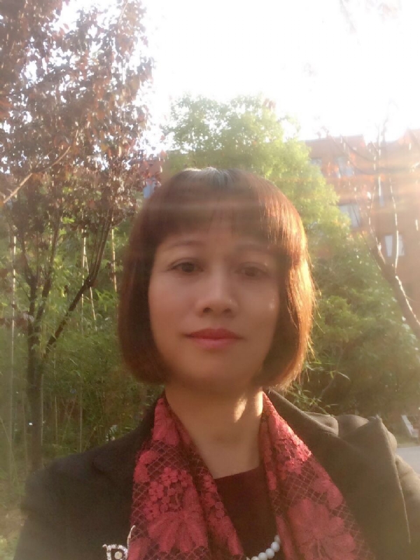 张馨方的第一张照片--贵港相亲服务中心