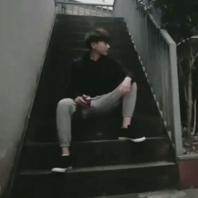 你是魔鬼吗的第一张照片--贵港相亲服务中心