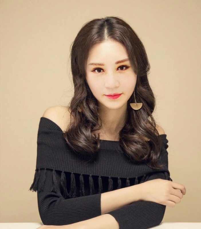 如梦的第一张照片--贵港相亲服务中心