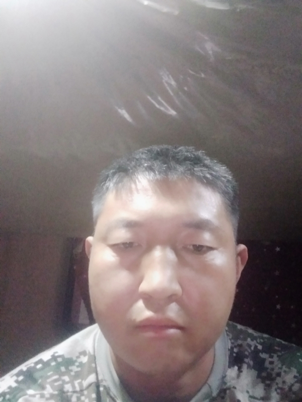 雪山浪子的第一张照片--贵港相亲服务中心