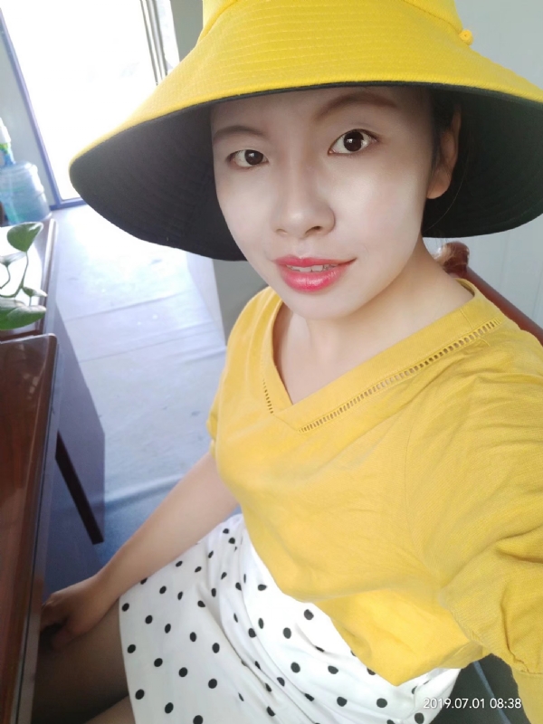 依若萱的第一张照片--贵港相亲服务中心