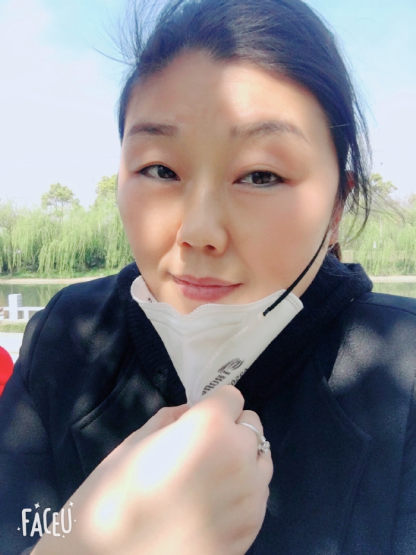 花开半夏的第一张照片--贵港相亲服务中心